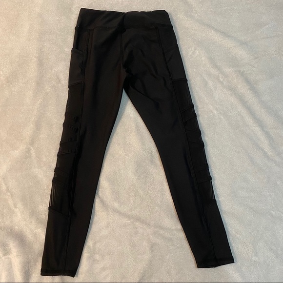 Black mesh leggings - Picture 1 of 2